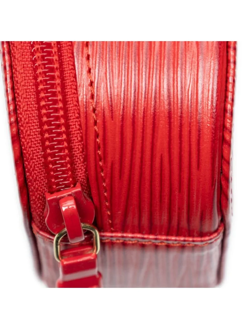 Louis Vuitton Ecrin Bijou Red Epi Handbag